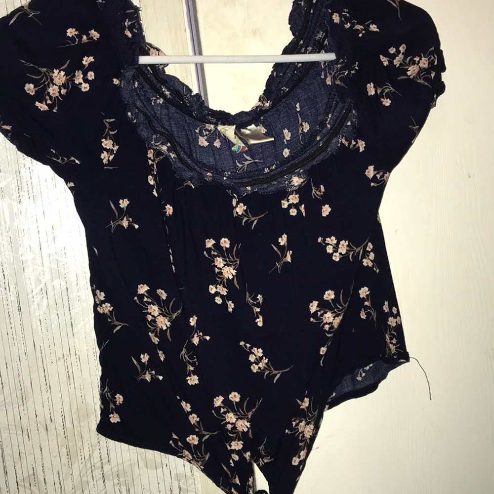Floral top